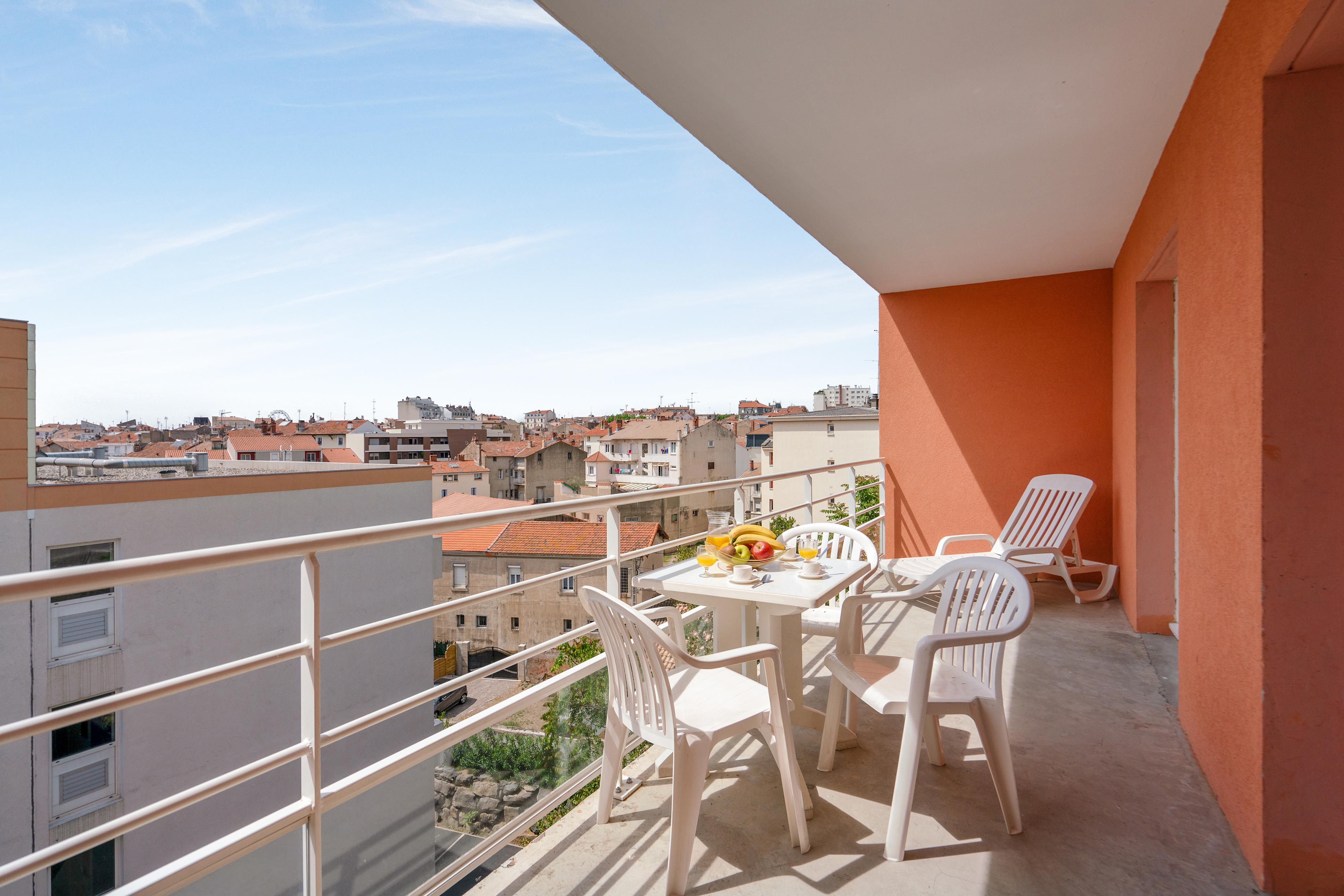 Zenitude Hôtel-résidences Centre Béziers