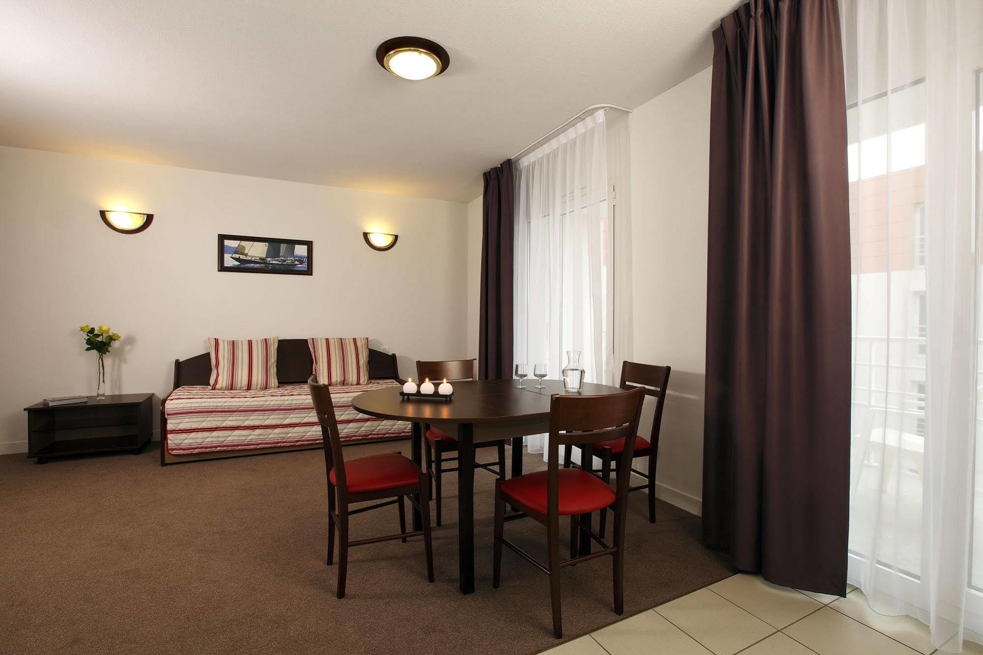 Zenitude Hôtel-résidences Centre 3* Béziers
